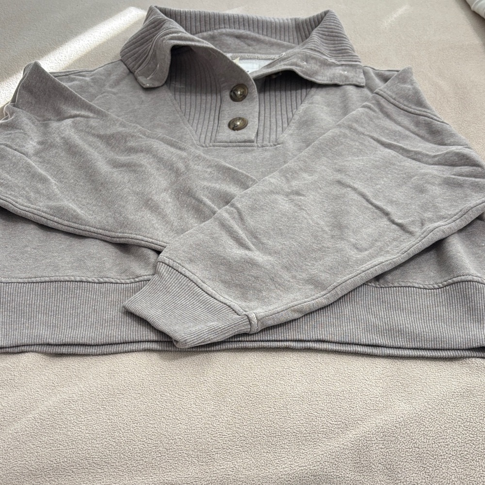 Aerie Heathered Taupe Collared Buttoned Sweatshirt